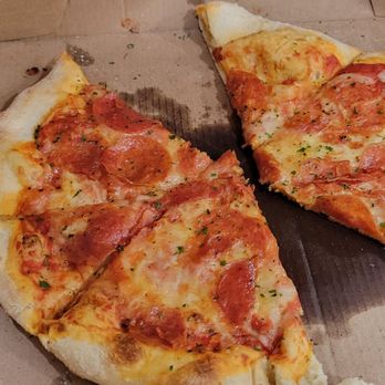 Sauce Pizza & Wine - Pepperoni pizza - Wine Bars Near Me - Tucson, Arizona