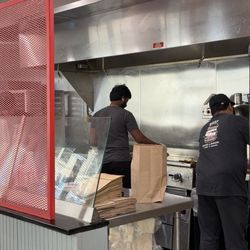 Preparing food without a hairnet