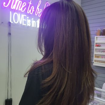 Oh Em Gee Beauty Lounge - Hair Stylists Near Me - Downey, California