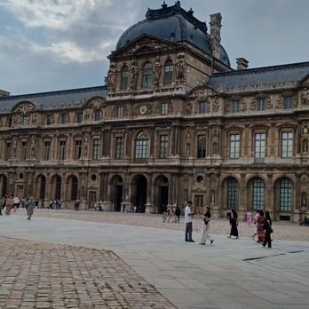 Musée du Louvre - Museums Near Me - Paris, 75
