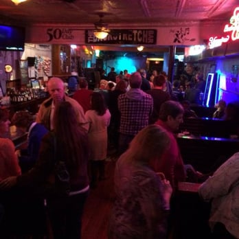 The Backstretch - Interior shot of the bar, on a moderately crowded night! - Bars Near Me - Delaware, Ohio