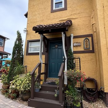 Cool Beans & More - Coffee & Tea Near Me - New Smyrna Beach, Florida