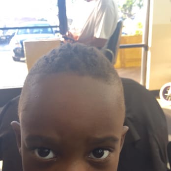 The Spot - Front view - Barbers Near Me - Oceanside, California