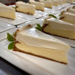Red Newt Cellars - Lemon Chiffon Cheesecake