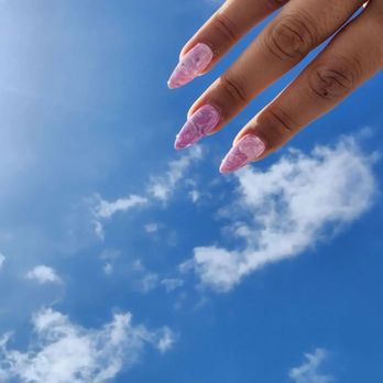 Chloe Nails - Nail Salons Near Me - Lomita, California