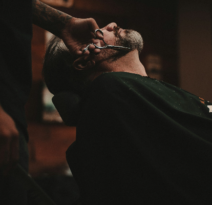 Roosters Men'S Grooming Mariemont: Ultimate Style & Care Guide