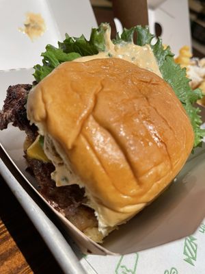 Shake Shack Metairie by null