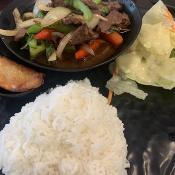 Million Thai Restaurant - Spicy basil beef lunch special - Thai Near Me - Fairfield, California Million Thai Restaurant - Spicy basil beef lunch special - Thai Near Me - Fairfield, California
