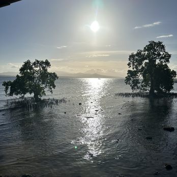 Badjao Seafront Restaurant - Seafood Near Me - Puerto Princesa, PLW
