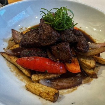 Limón - Lomo saltado - Peruvian Near Me - San Francisco, California