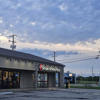 Simple Simon's Pizza - Store Front - Pizza Near Me - Coweta, Oklahoma Simple Simon's Pizza - Store Front - Pizza Near Me - Coweta, Oklahoma