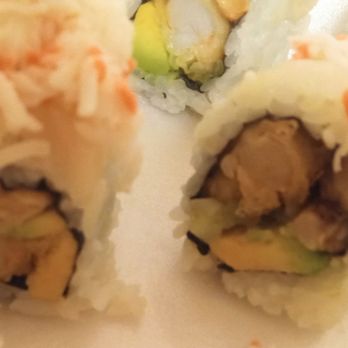 Tataki Sushi - Snow mountain roll no wasabi or dipping sauce other than soy included...waste of $$$ - Sushi Bars Near Me - Clinton, Utah Tataki Sushi - Snow mountain roll no wasabi or dipping sauce other than soy included...waste of $$$ - Sushi Bars Near Me - Clinton, Utah