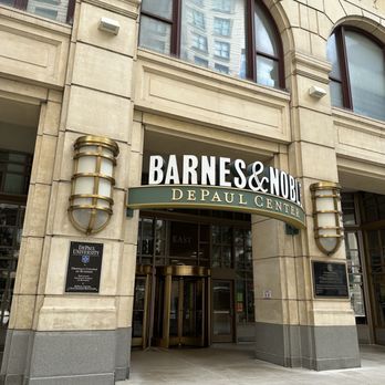 Barnes & Noble - Loved the architecture of this building- the half round windows, the stonework and the light fixtures. - Bookstores Near Me - Chicago, Illinois Barnes & Noble - Loved the architecture of this building- the half round windows, the stonework and the light fixtures. - Bookstores Near Me - Chicago, Illinois