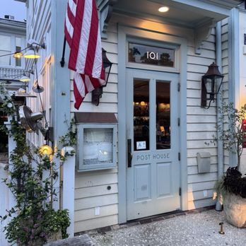 Post House - Entrance - New American Near Me - Mount Pleasant, South Carolina