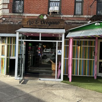 Ajo y Oregano - Dominican Near Me - Bronx, New York Ajo y Oregano - Dominican Near Me - Bronx, New York