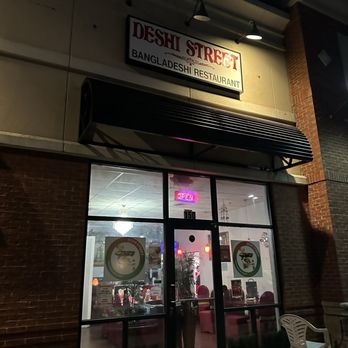 Deshi Street Bangladeshi Restaurant - Bangladeshi Near Me - Chamblee, Georgia