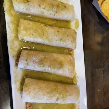 El Charro Authentic Mexican Cuisine - Enchiladas Verdes - Mexican Near Me - Lexington, Kentucky El Charro Authentic Mexican Cuisine - Enchiladas Verdes - Mexican Near Me - Lexington, Kentucky