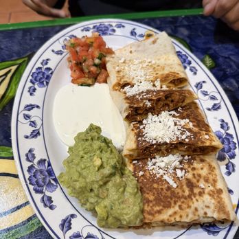El Metate Restaurant - Beef Birria Burrito - Mexican Near Me - San Francisco, California El Metate Restaurant - Beef Birria Burrito - Mexican Near Me - San Francisco, California
