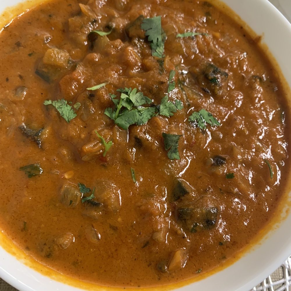 MOMI Indian Kitchen - Bhindi Masala (okra) - Indian Near Me - Everett, Washington MOMI Indian Kitchen - Bhindi Masala (okra) - Indian Near Me - Everett, Washington