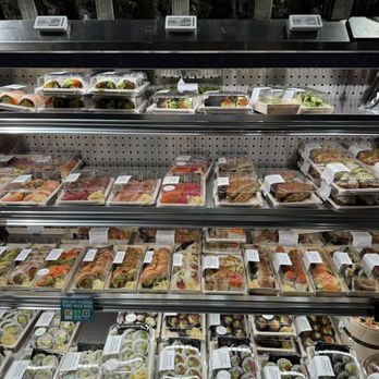 Erewhon - sooshi - Juice Bars & Smoothies Near Me - Los Angeles, California