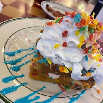 Maxie's - Fruity Pebble French Toast - Breakfast & Brunch Near Me - Las Vegas, Nevada Maxie's - Fruity Pebble French Toast - Breakfast & Brunch Near Me - Las Vegas, Nevada