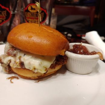 Seabiscuit Cafe - Brisquet sandwich with pepper jack cheese, side of onion Marmalade, 86d the horseradish. - Bars Near Me - Mackinac Island, Michigan Seabiscuit Cafe - Brisquet sandwich with pepper jack cheese, side of onion Marmalade, 86d the horseradish. - Bars Near Me - Mackinac Island, Michigan