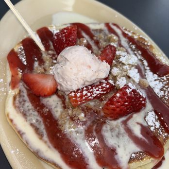 Snooze, an A.M. Eatery - Strawberry Shortcake GFF Pancakes - Breakfast & Brunch Near Me - Austin, Texas Snooze, an A.M. Eatery - Strawberry Shortcake GFF Pancakes - Breakfast & Brunch Near Me - Austin, Texas
