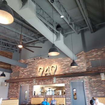 kitchen747 - Indoor - Pizza Near Me - Roseville, California kitchen747 - Indoor - Pizza Near Me - Roseville, California