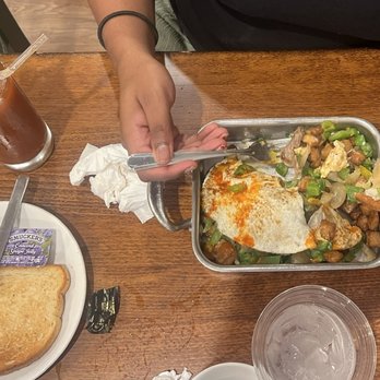 Riverside Cafe - Steak Skillet - Coffee & Tea Near Me - Gurnee, Illinois