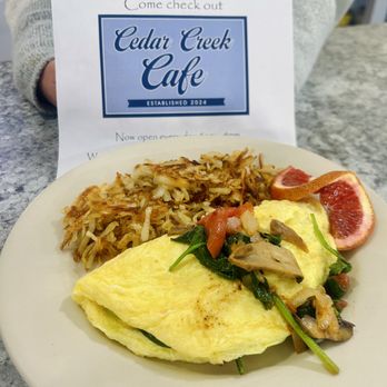 Cedar Creek Cafe - Vegetarian omelet - Sandwiches Near Me - Manton, Michigan