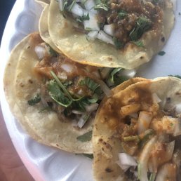 Taquitos.... Chavintecas.... Suadero Taquitos.... Chavintecas.... Suadero