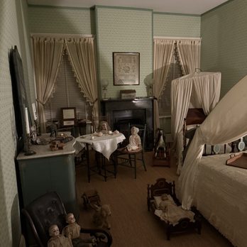 Ghosts & Gravestones - Historical Tours Near Me - Savannah, Georgia Ghosts & Gravestones - Historical Tours Near Me - Savannah, Georgia