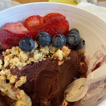 Bogart's Cafe - Straight pre-bought açaí sorbet - Breakfast & Brunch Near Me - Honolulu, Hawaii Bogart's Cafe - Straight pre-bought açaí sorbet - Breakfast & Brunch Near Me - Honolulu, Hawaii