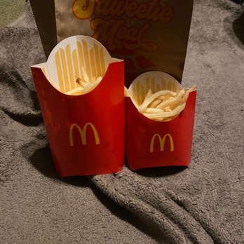 McDonald's - Large fry filling up to medium...medium fry not even topped off...I literally had NO fries on the way home smh - Fast Food Near Me - Claremont, California McDonald's - Large fry filling up to medium...medium fry not even topped off...I literally had NO fries on the way home smh - Fast Food Near Me - Claremont, California