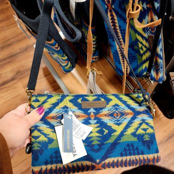 Sierra - Pendleton cross body bags. - Outdoor Gear Near Me - Schaumburg, Illinois Sierra - Pendleton cross body bags. - Outdoor Gear Near Me - Schaumburg, Illinois