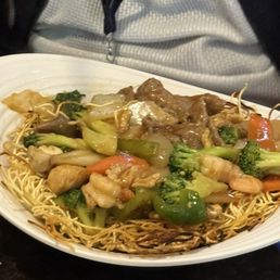 House Special Cantonese Noodle