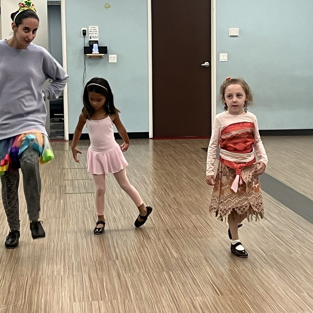 Creation Station Dance - Girls tapping - Dance Studios Near Me - Northridge, California Creation Station Dance - Girls tapping - Dance Studios Near Me - Northridge, California