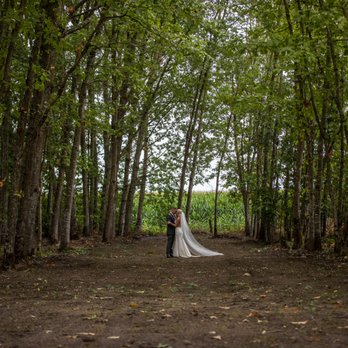 Lavender Owl Farm - Jkiepkephotography - Venues & Event Spaces Near Me - Canby, Oregon