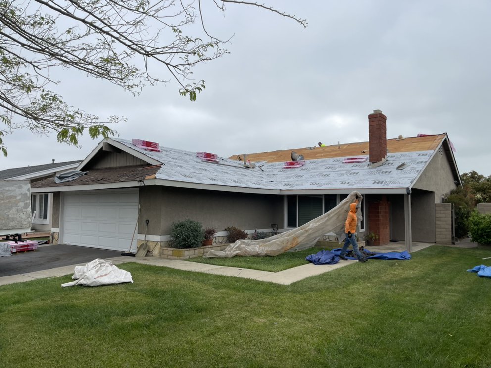 Slide of Garcia Roof Contractor