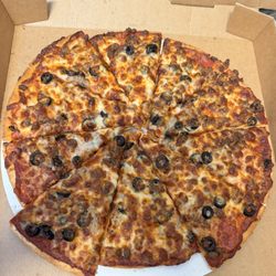 Godfathers Pizza - Large Thin Crust Pizza with Pepperoni, Hamburger, and Black Olives