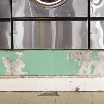 Buckley and Mexico Laundry - Needs painting - Laundromat Near Me - Aurora, Colorado