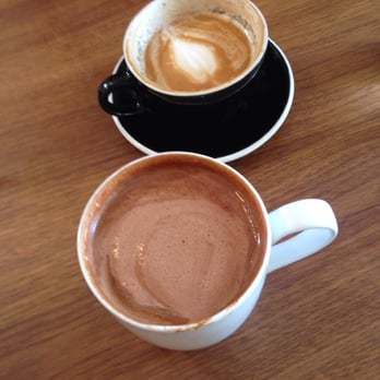 Artís Coffee - Coffee & Tea Near Me - Berkeley, California