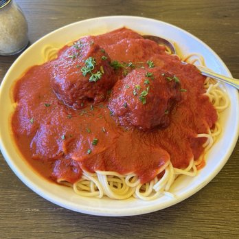 Farotto's - Spaghettini and meatballs - Caterers Near Me - Saint Louis, Missouri Farotto's - Spaghettini and meatballs - Caterers Near Me - Saint Louis, Missouri