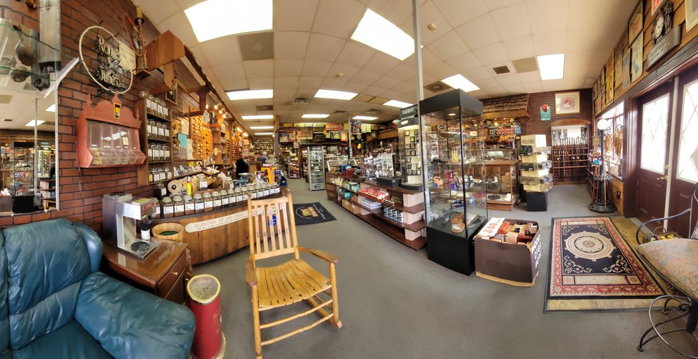 Davis & Son Tobacconists