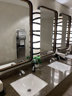 Sheraton Denver Downtown Hotel by null