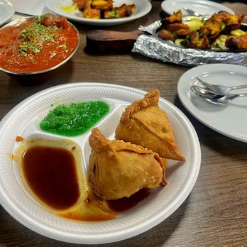 Spice Jar - The vegetarian samosas are devine! All the food was delicious and fresh. Great Service! - Indian Near Me - Fontana, California