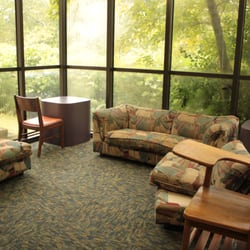 Neva Lomason Memorial Library