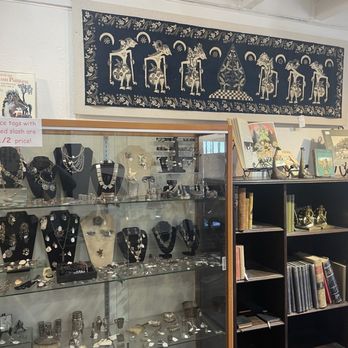 Old Town Antiques - Antiques Near Me - Albuquerque, New Mexico