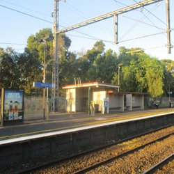 Royal Park Station - Platform