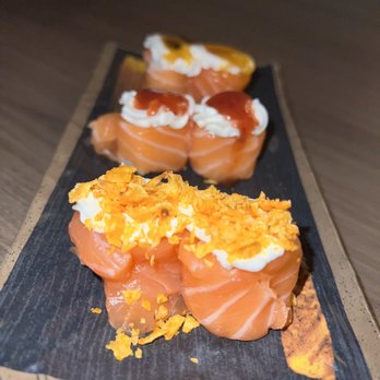 Hidden Sushi - Cream cheese and more cream cheese - Japanese Near Me - Orlando, Florida